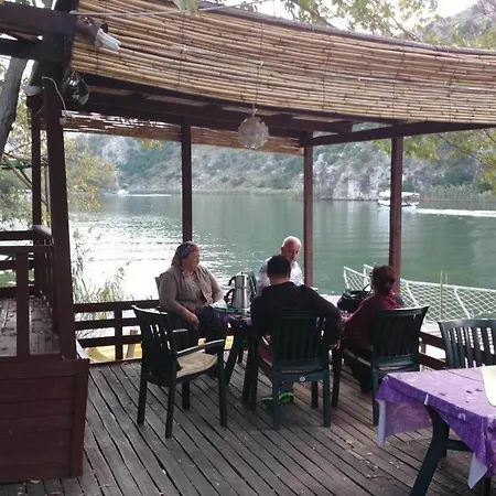 Sirius Πανσιόν 4*